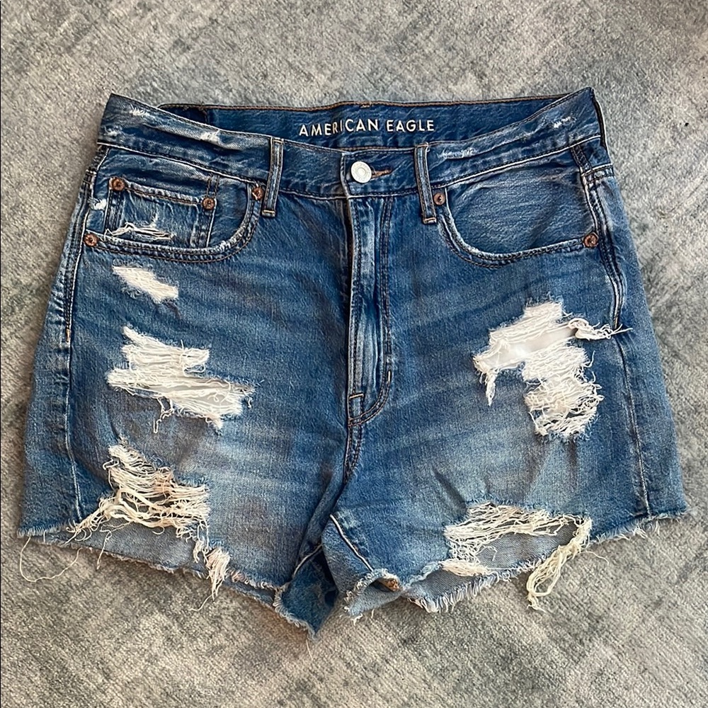 American Eagle Outfitters Women's Blue Distressed Denim Shorts